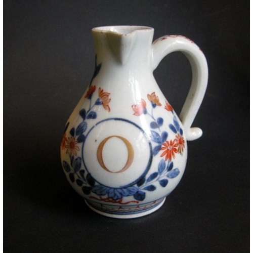 Small ewer porcelain for the oil